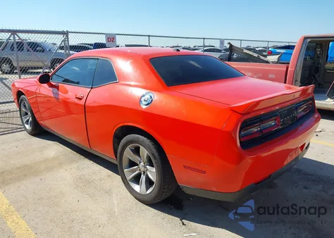 2019 Dodge Challenger Sxt z USA, uszkodzony, nr VIN 2C3CDZAG8KH531385
